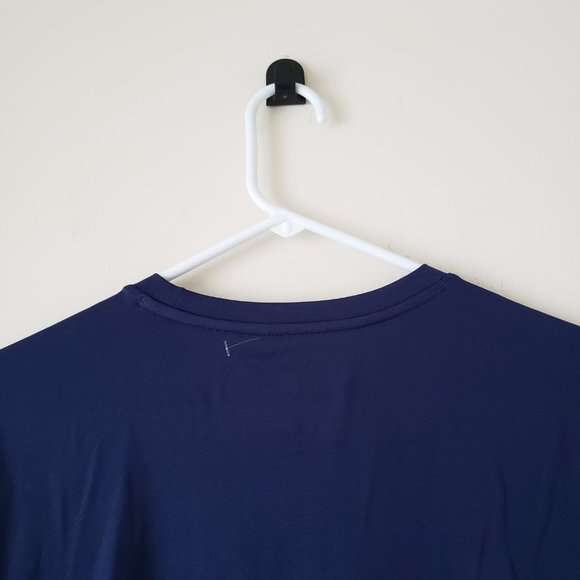 Majestic Cleveland Indians Cool Base S/S T-Shirt Tee Men's Size Small Blue NWOT - Picture 6 of 10